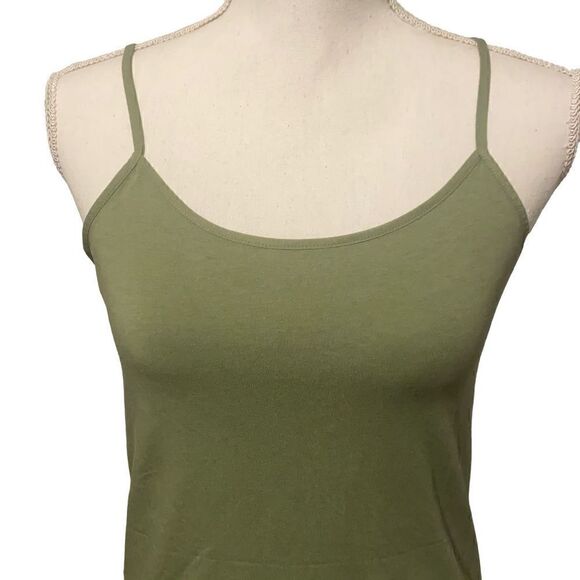 Time and Tru Tank Top - Picture 4 of 5